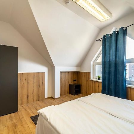 Gems Hostel Głogów Eksteriør billede