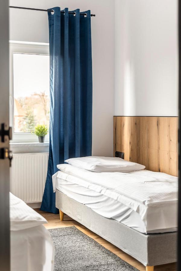 Gems Hostel Głogów Eksteriør billede