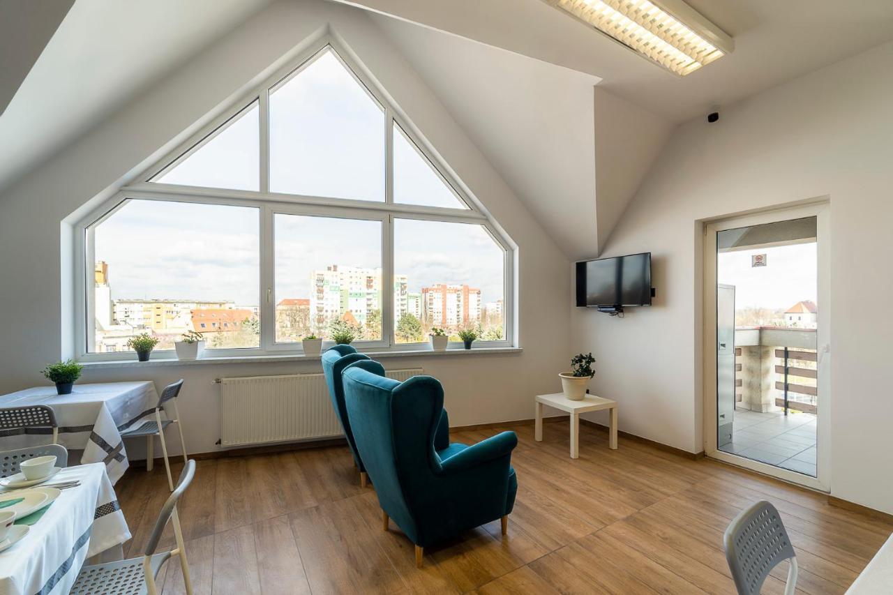 Gems Hostel Głogów Eksteriør billede