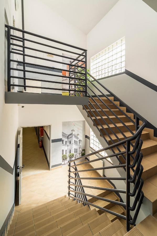 Gems Hostel Głogów Eksteriør billede