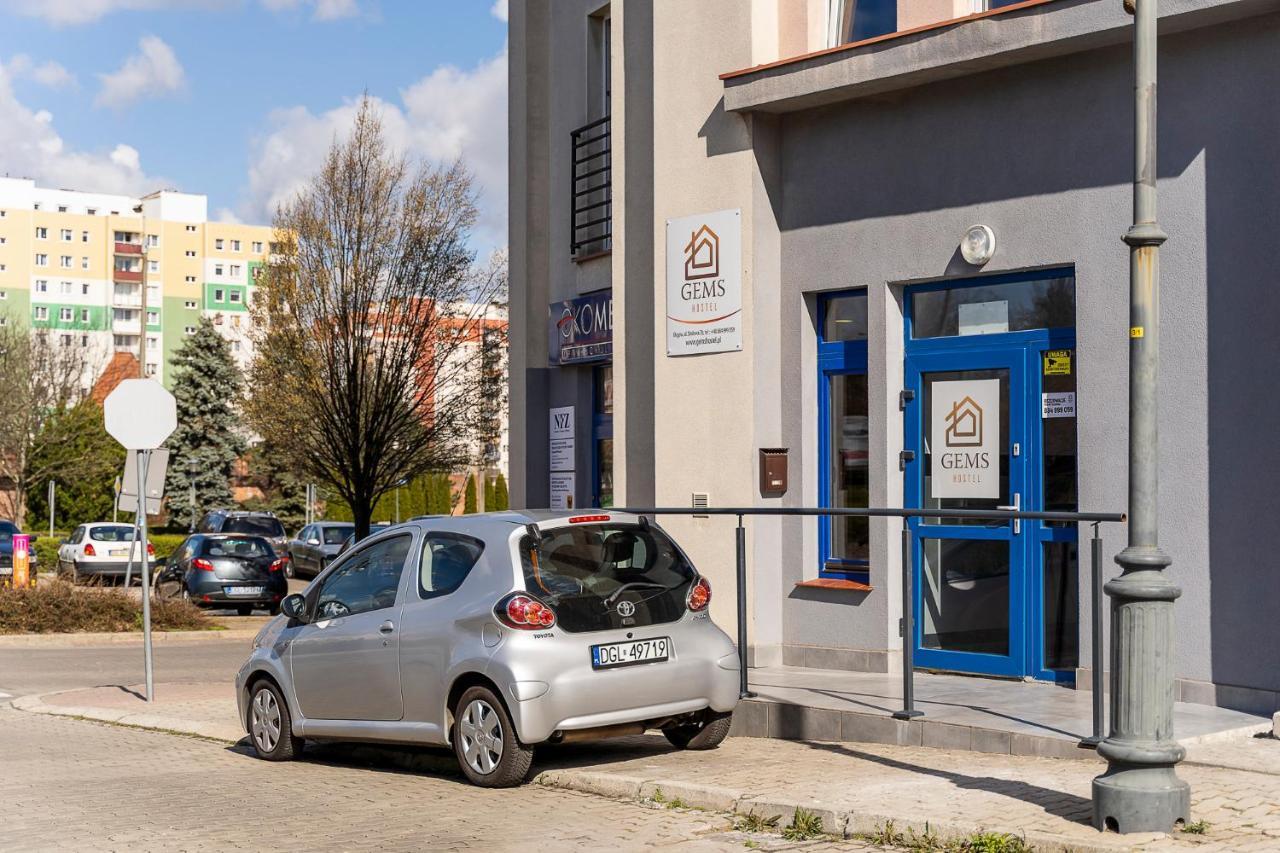 Gems Hostel Głogów Eksteriør billede